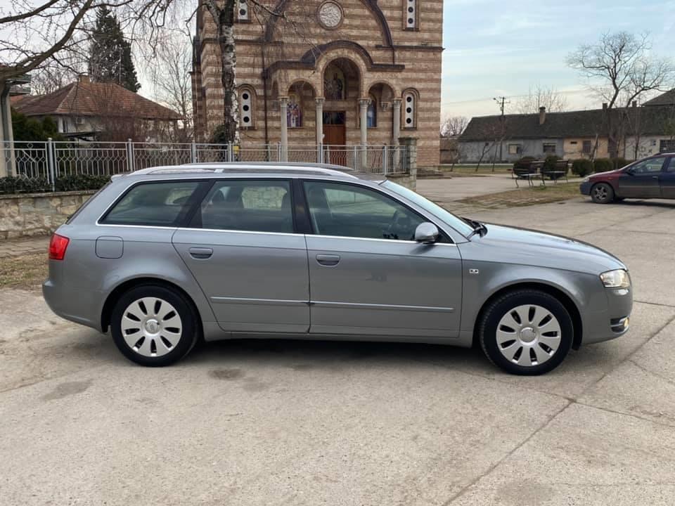 AUDI-A4