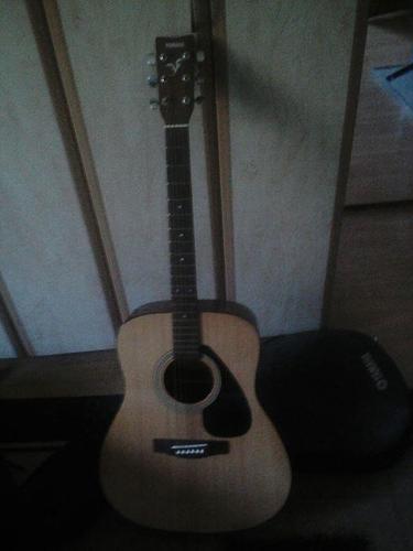 Gitaru