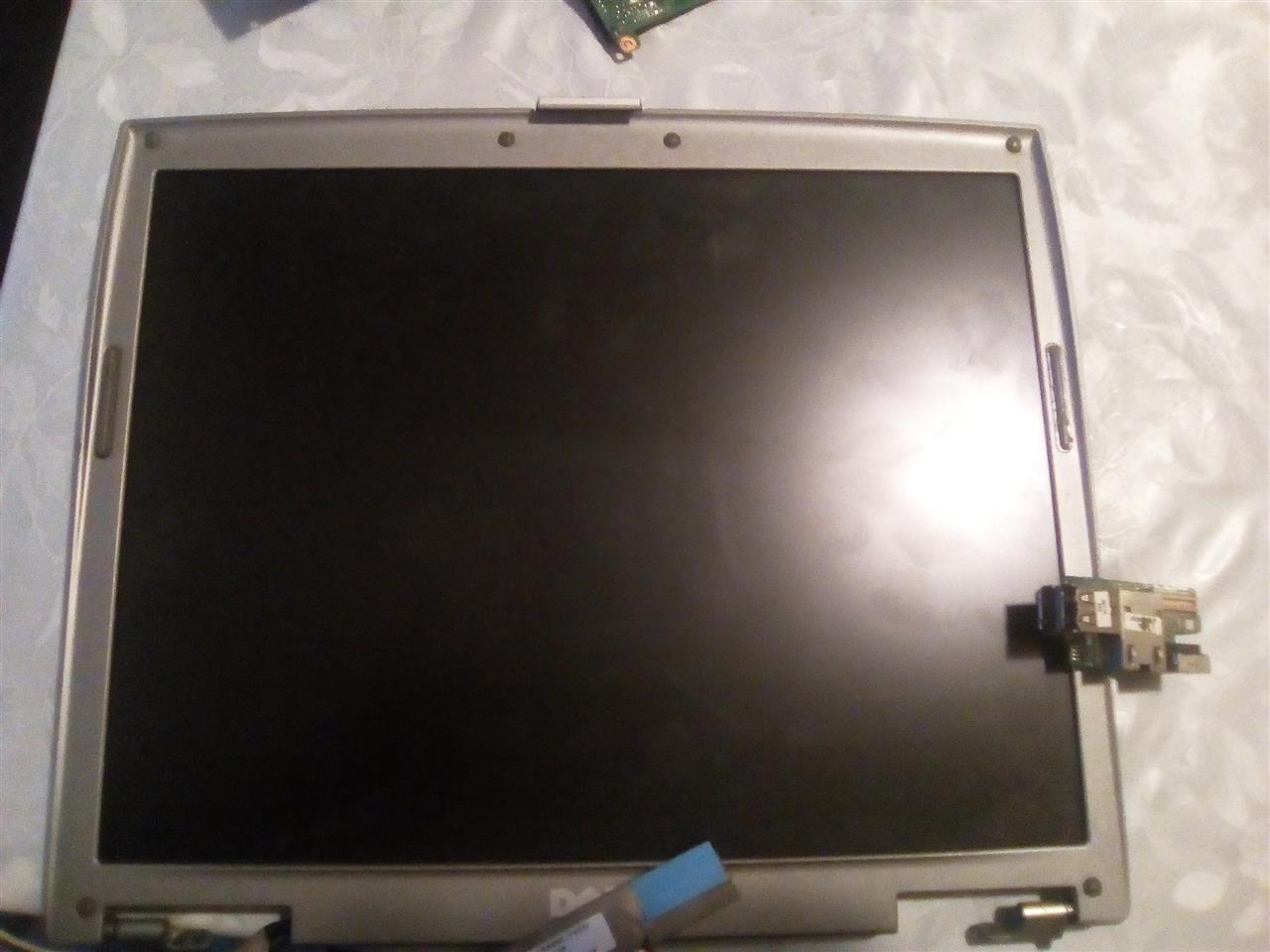 Dell-Latitude-d610-ispravni-delovi