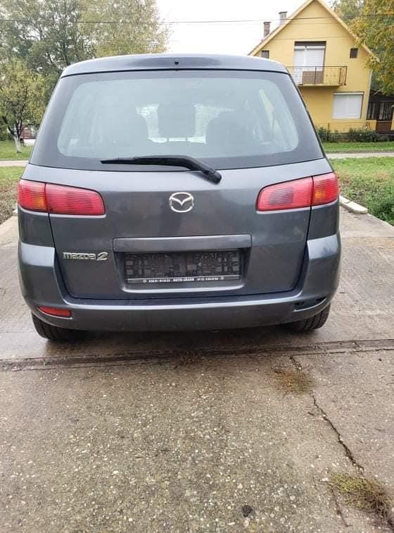 Mazda2