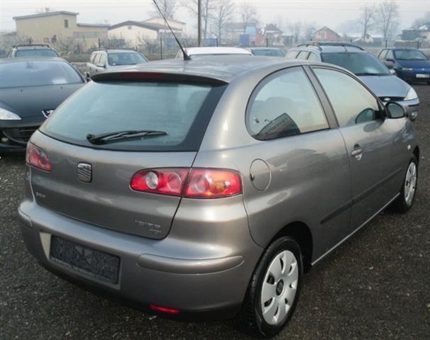 Seat-Ibiza-1-4-tdi--03