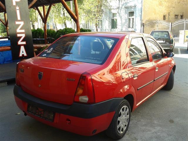 Dacia-Logan-1-4--06