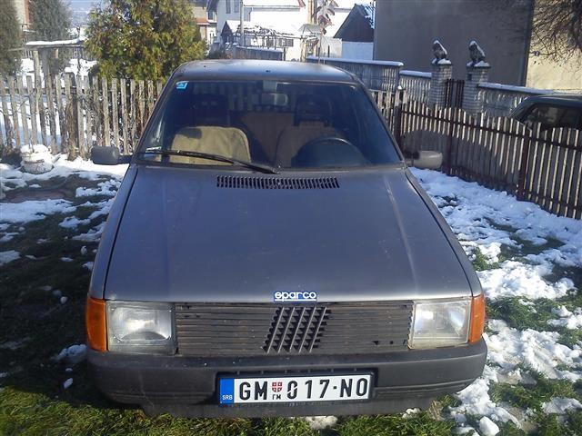FIAT UNO - 89 HITNO