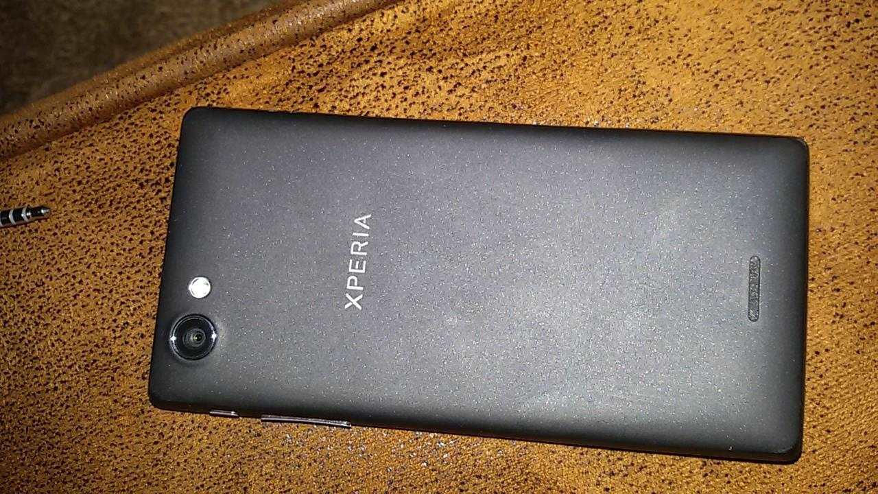 Sony-Xperia-J