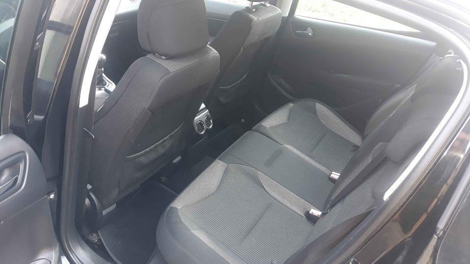 Peugeot-308