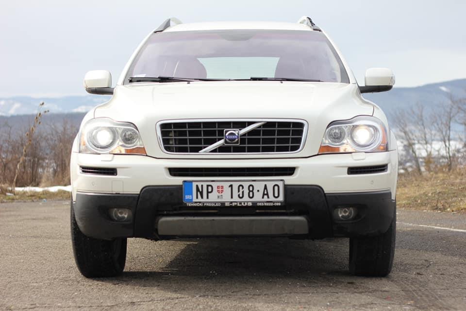Volvo-XC90-2-4d-2010