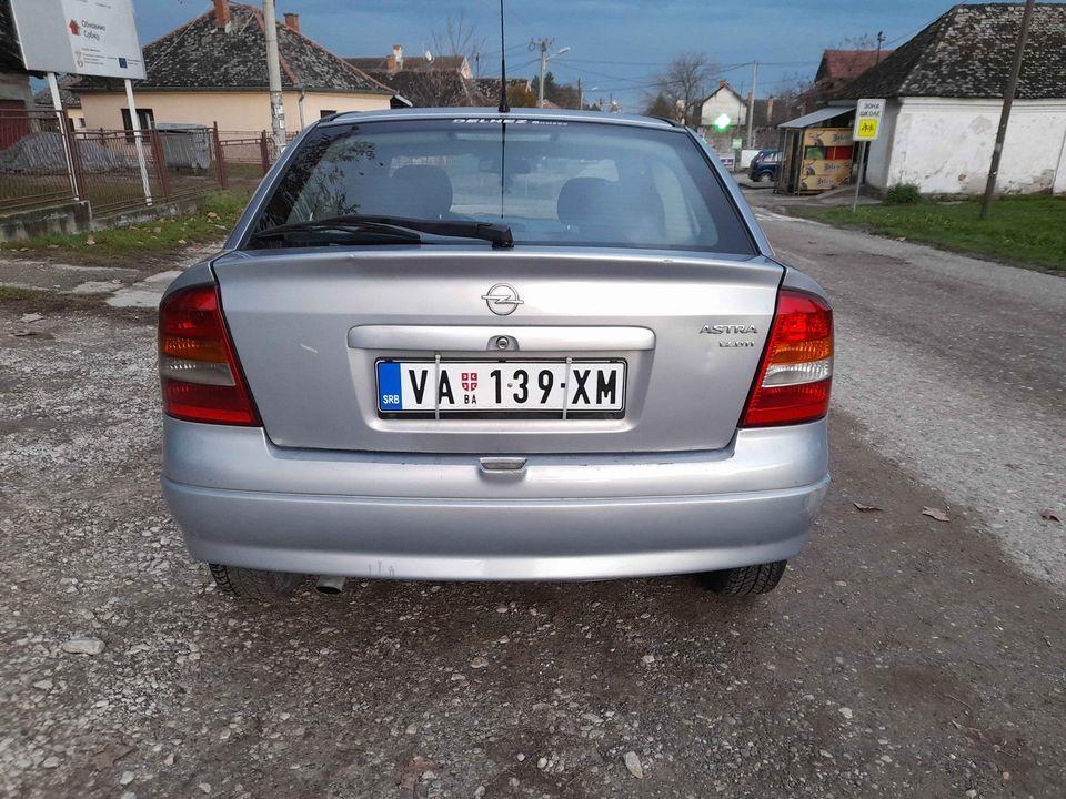 Opel-Astra
