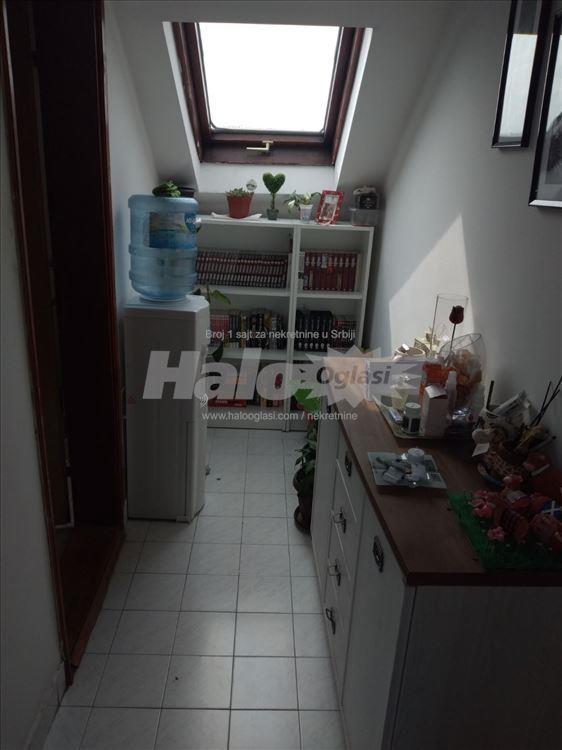 Prodajem-stan-na-Grbavici