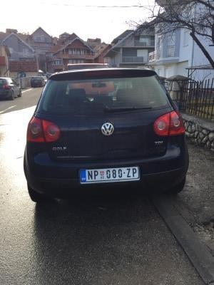 Na-prodaju-golf-5