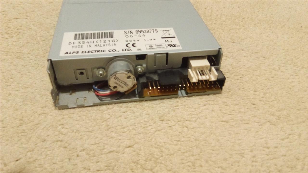 Floppy-disk-drive
