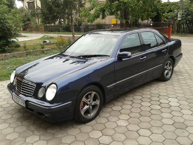 Mercedes E 200CDI  ELEGANCE -01
