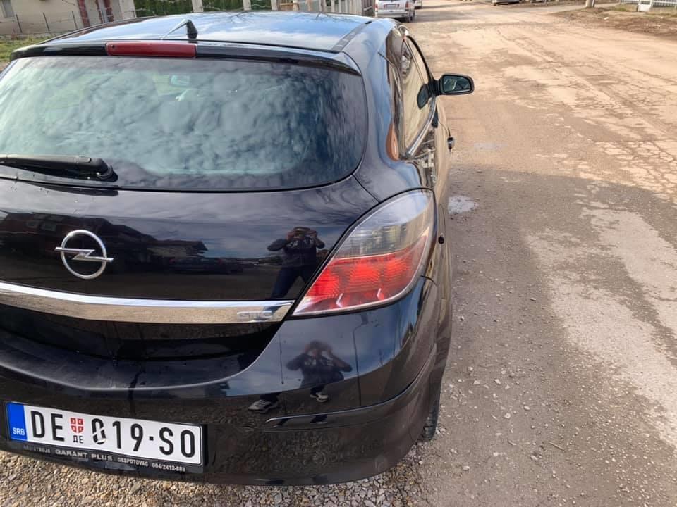 Opel-astra-gtc