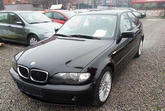 BMW 320 D -04