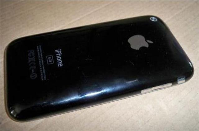 Apple iPhone 3GS 8GB