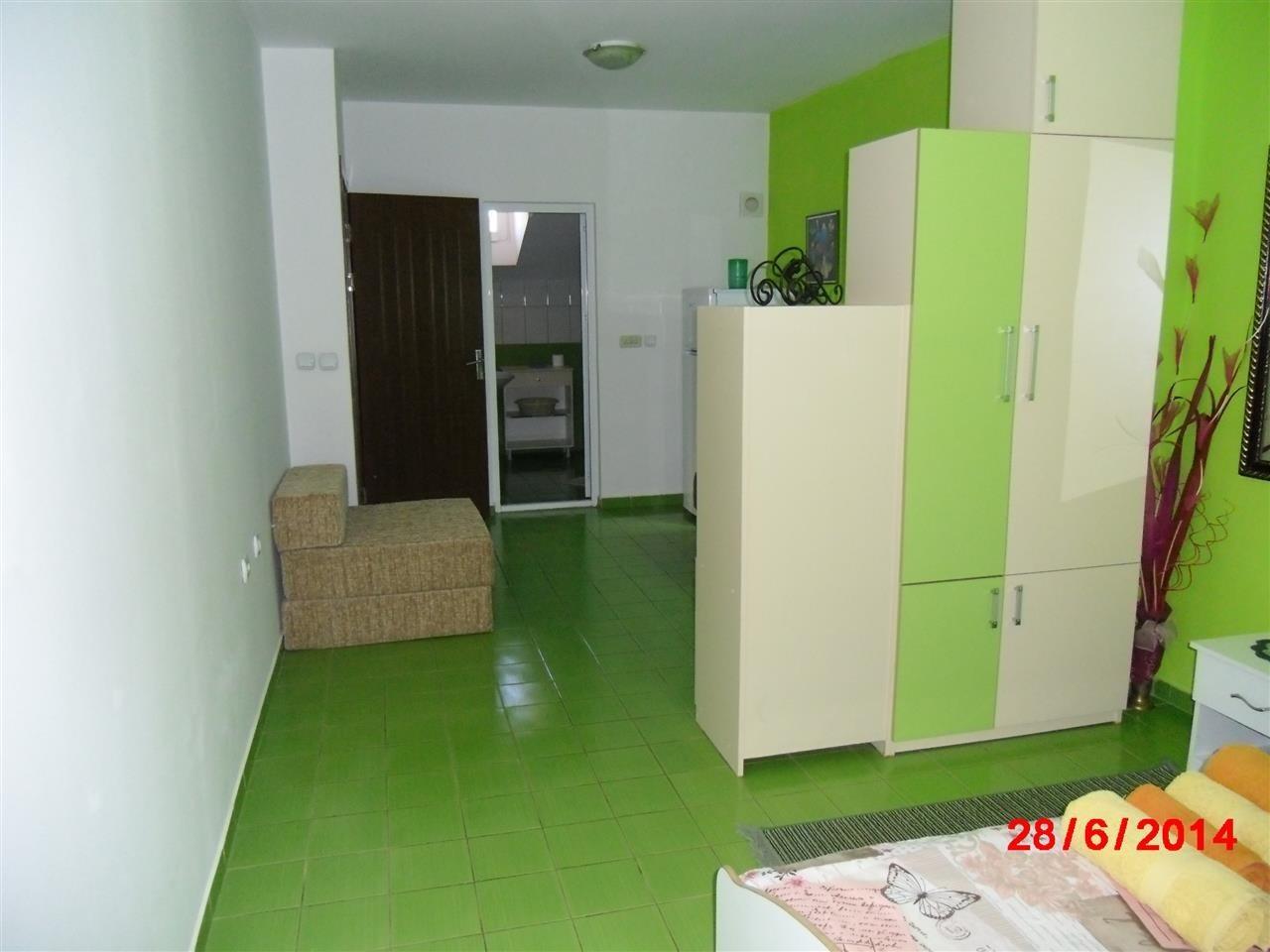 APARTMANI-I-STUDIJA--OHRID