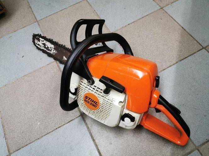 Stihl MS 290.skoro nova