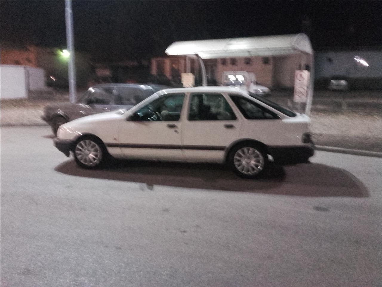 Ford-Sierra--91