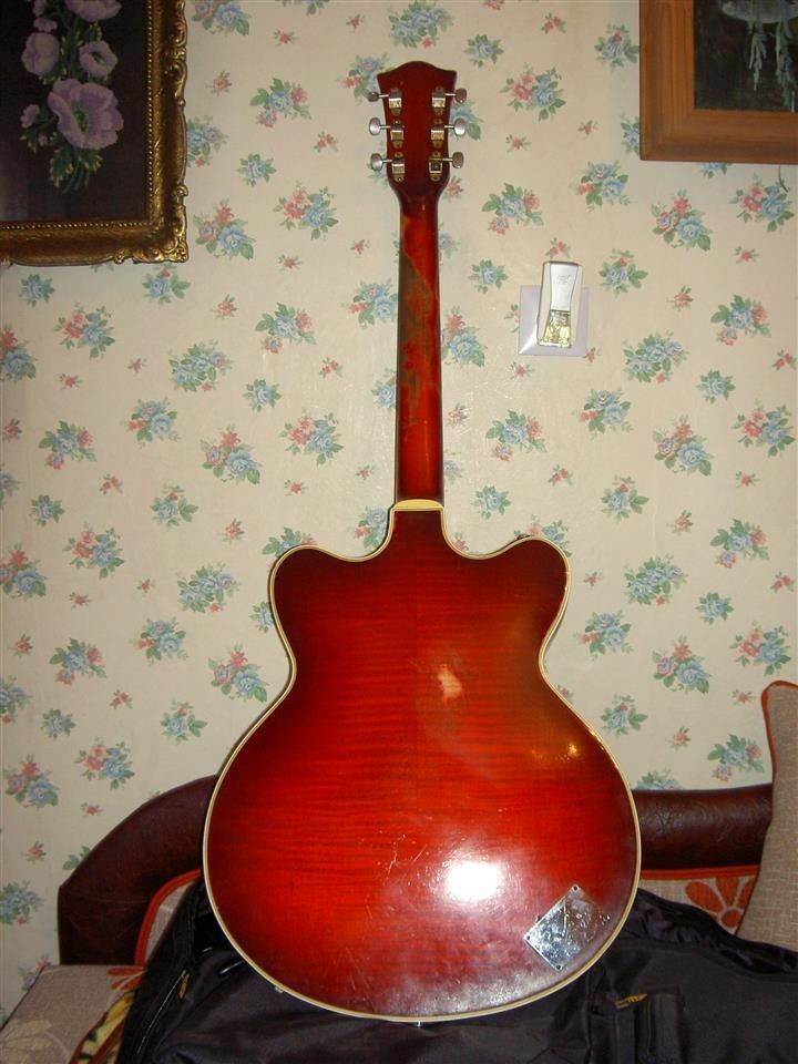 Gitara-elektricna