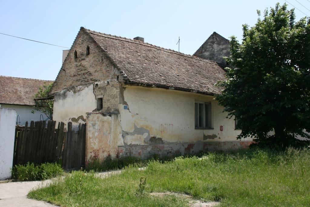 Kuća-Stara-U-STROGOM-CENTRU-BAČKE-PALANKE