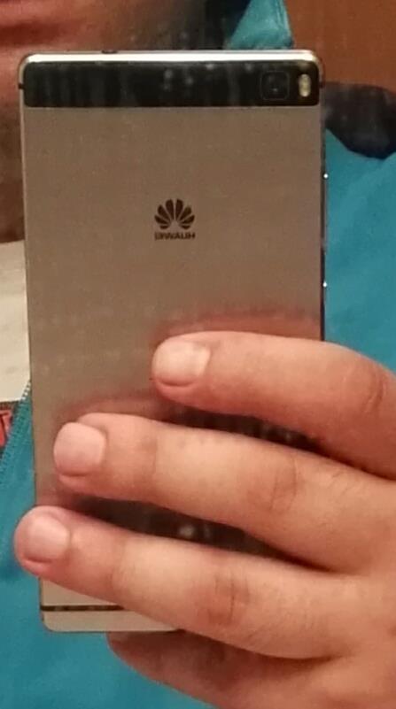 Huawei-P8-obican