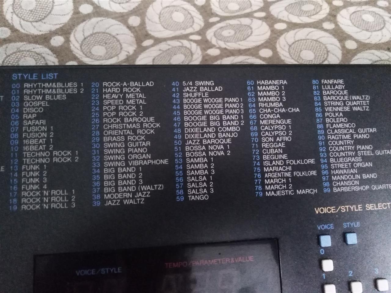 Yamaha-pss-680