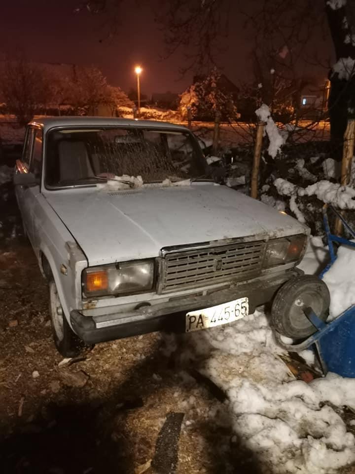 Lada-i-pezo