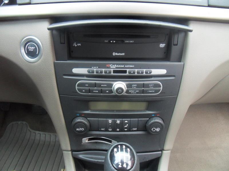 Renault-Laguna-1-9dCi--05