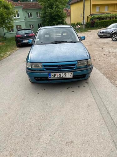 OPEL ASTRA 1.4 benzin