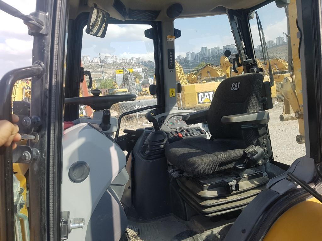 Caterpillar-432F2