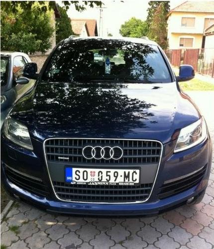 Audi Q7 3.0 tdi s line -07