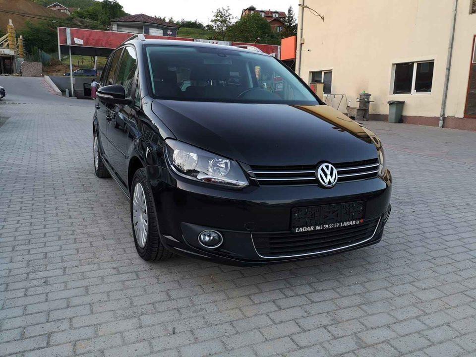Volkswagen-Touaran-1-6tdi-2011