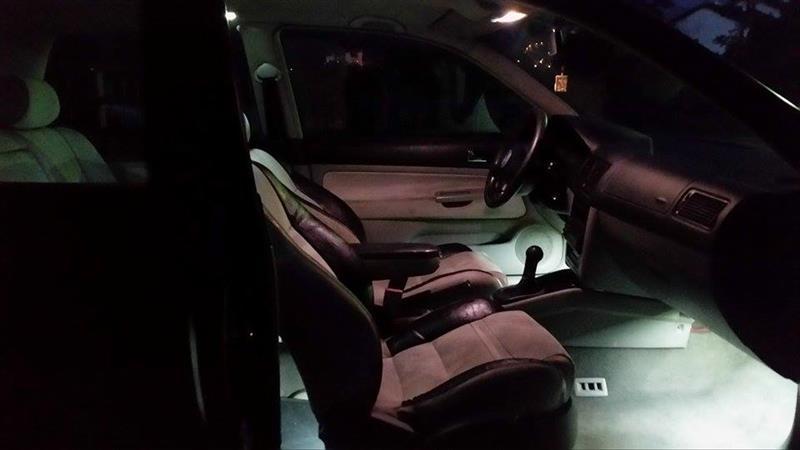 VW-GOLF-4-TDI--00