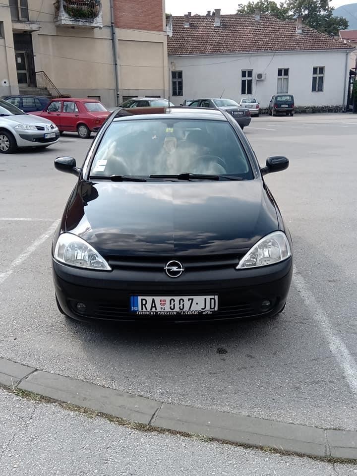 Opel-Corsa-1-4-elegance