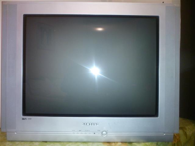 TV Samsung 70 cm