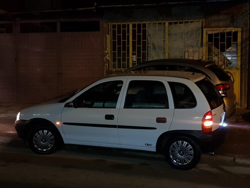 Opel-Corsa-1-7d-ISUZU--2000-god