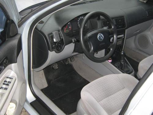 VW-Golf-4--98