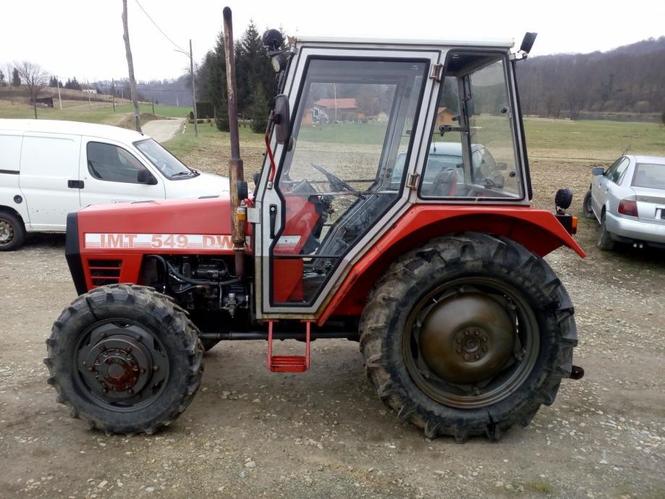 Na prodaju traktor - 3000 evra fixno