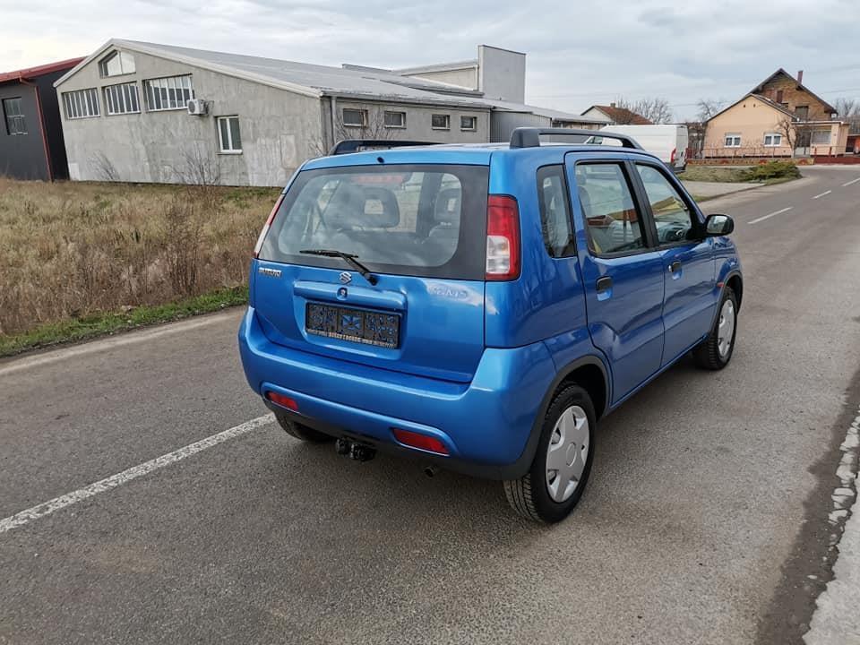 SUZUKI-IGNIS-1-3i-2001god-