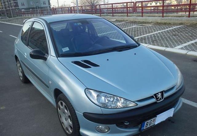Peugeot 206 GTI -01