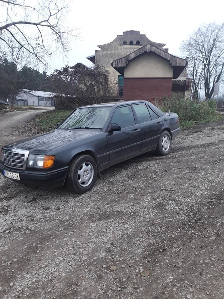 MERCEDES-BENZ