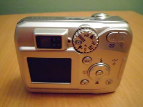 Nikon-COOLPIX-4100