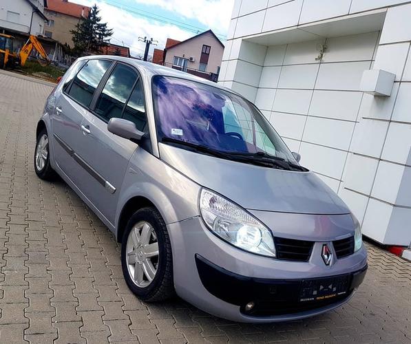 Renault SCENIC II 1.9 dCi privilege