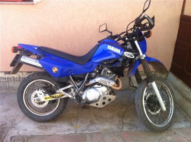 YAMAHA XT600E