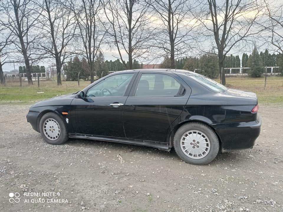 Alfa-Romeo-156