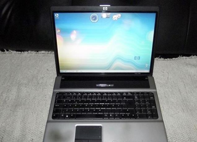 HP Compaq 6820S 17" Intel C2D T8100