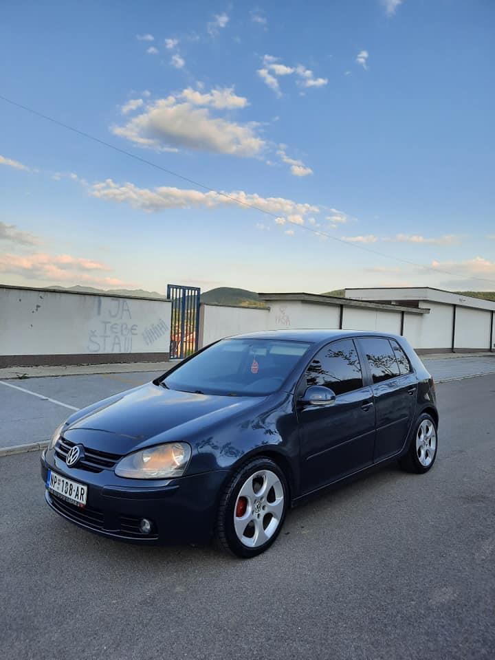 Golf-5-2-0-TDI-2004-god