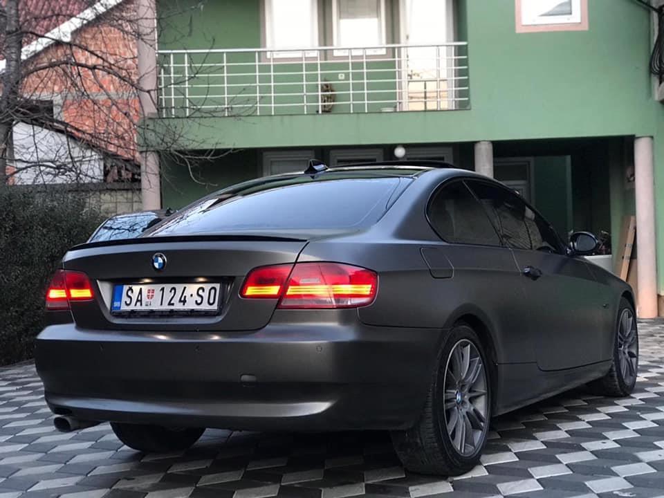 BMW-E92-2008-320d-M-Paket