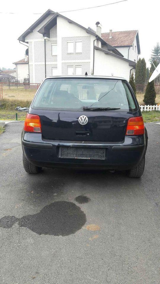 Golf-4-1-9-SDI--2002g