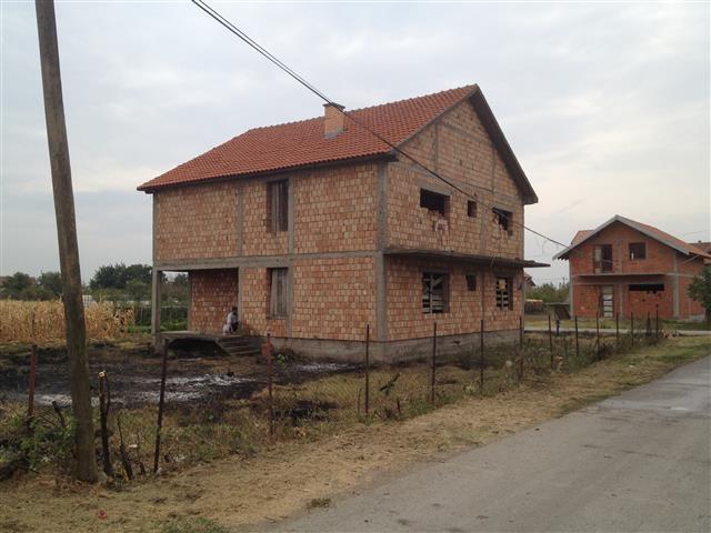 Kuca-u-Ugrinovcima-HITNO---