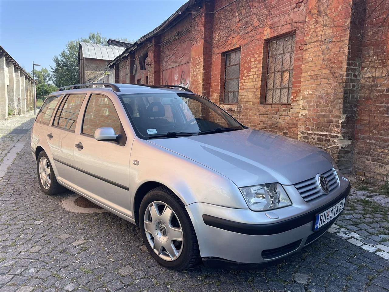 Na-prodaju-VW-Bora-2001-god